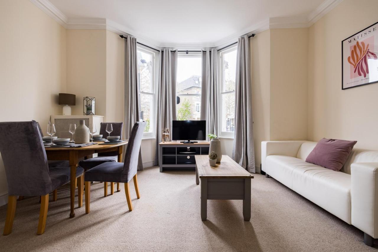 The West Kensington Apartments Лондон Экстерьер фото